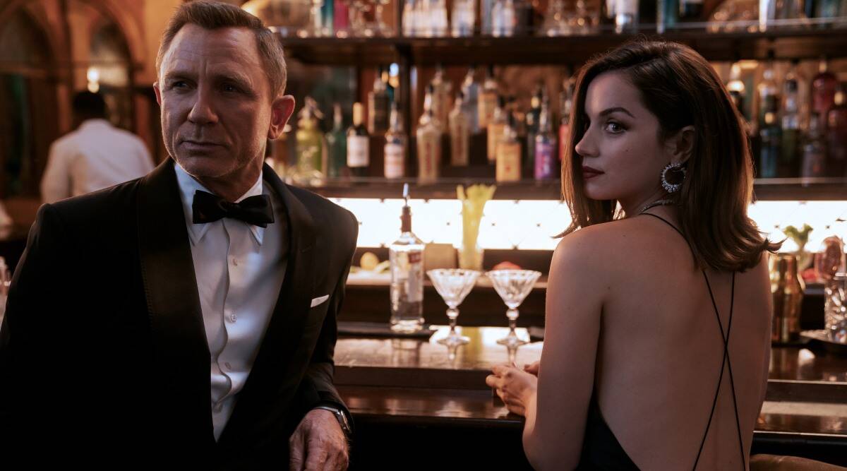James Bond và Paloma