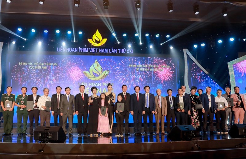 Liên hoan phim Việt Nam được tổ chức 2 năm một lần